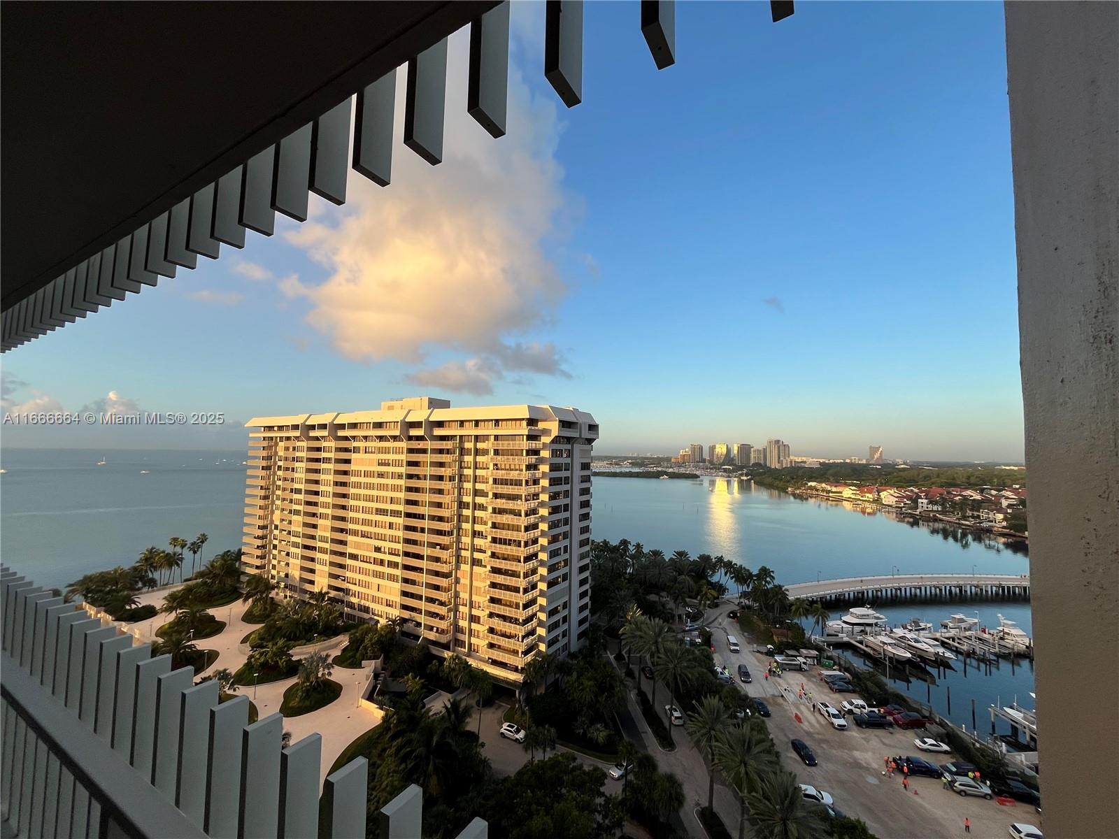 2 Grove Isle Drive, Unit B1708 Miami, FL 33133 - Photo 6 of 30