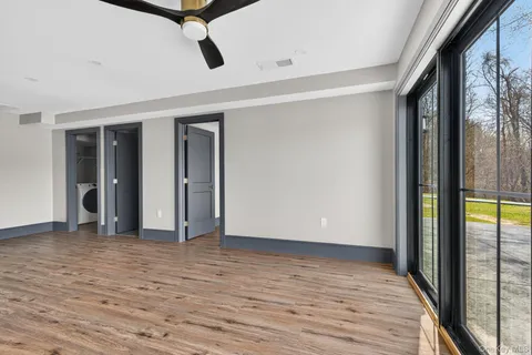 $975,000 | 22 Icehouse Drive, Saugerties, NY 12477
