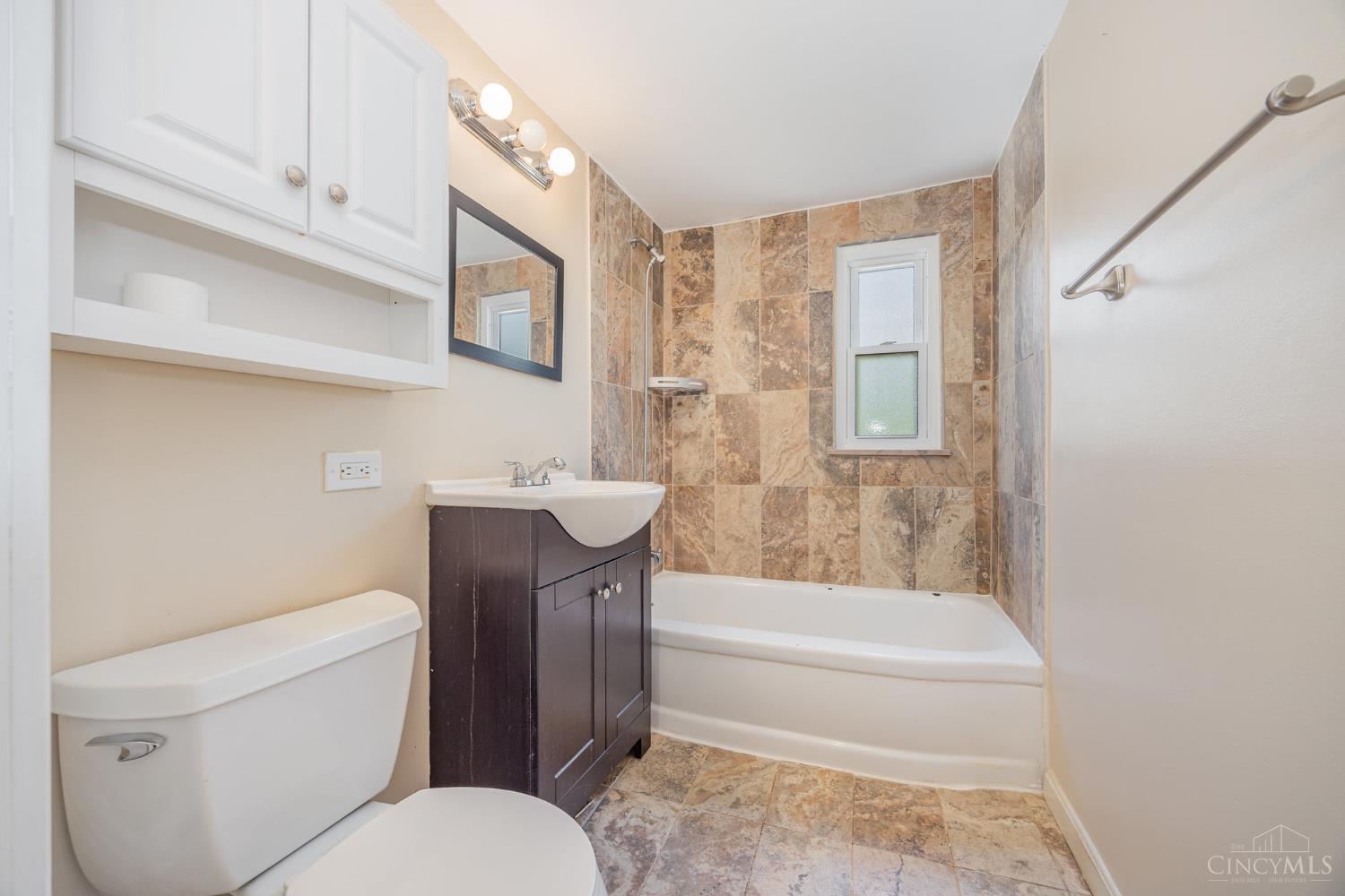 311 Anderson Ferry Road Cincinnati, OH 45238 - Photo 17 of 23 Gallery Image 17