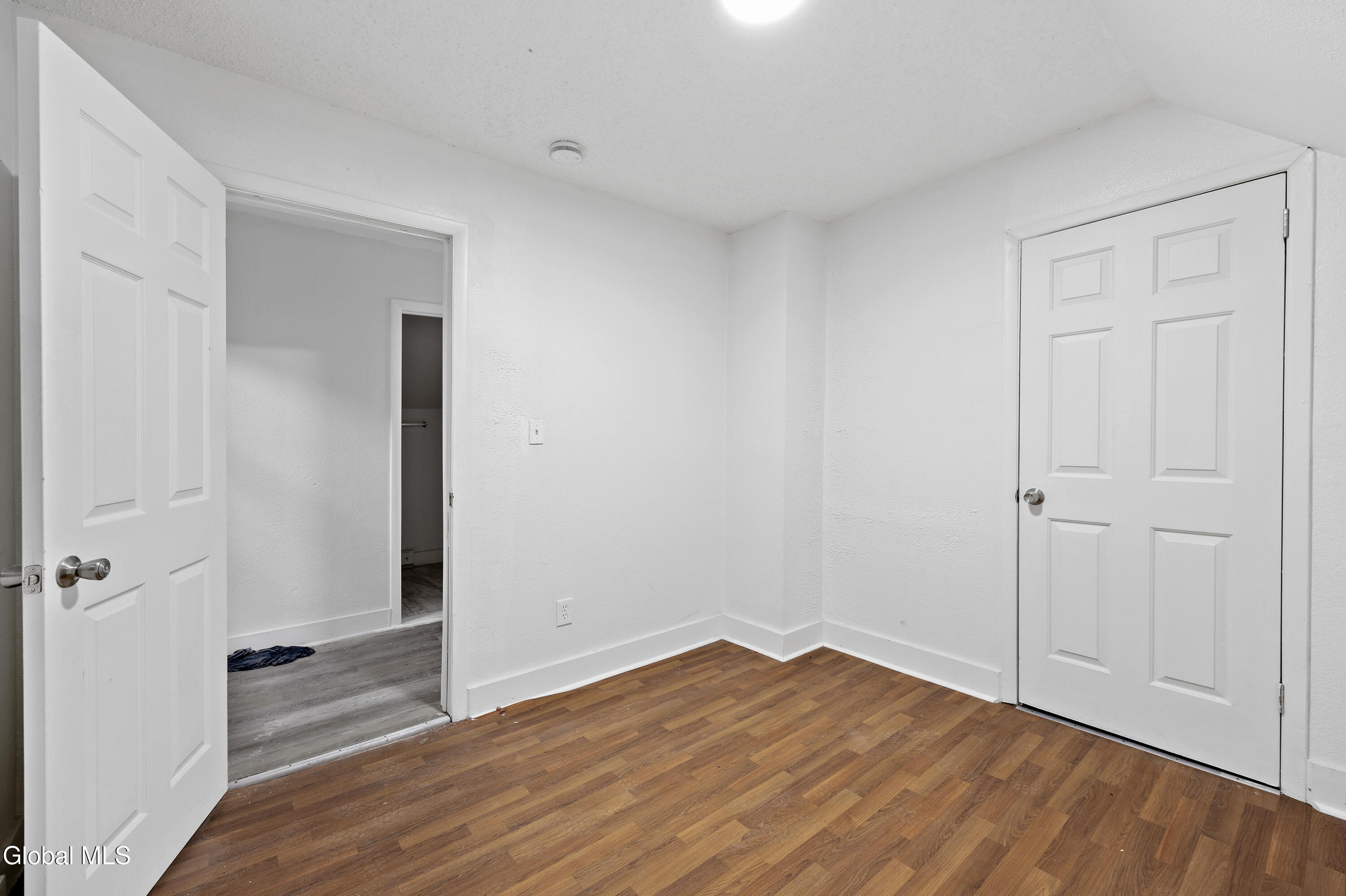 578 Crane Street Schenectady, NY 12303 - Photo 17 of 20 1 (18)