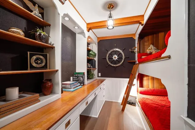 $1,075,000 | 4 Belleview Boulevard, Unit 802, Belleair, FL 33756