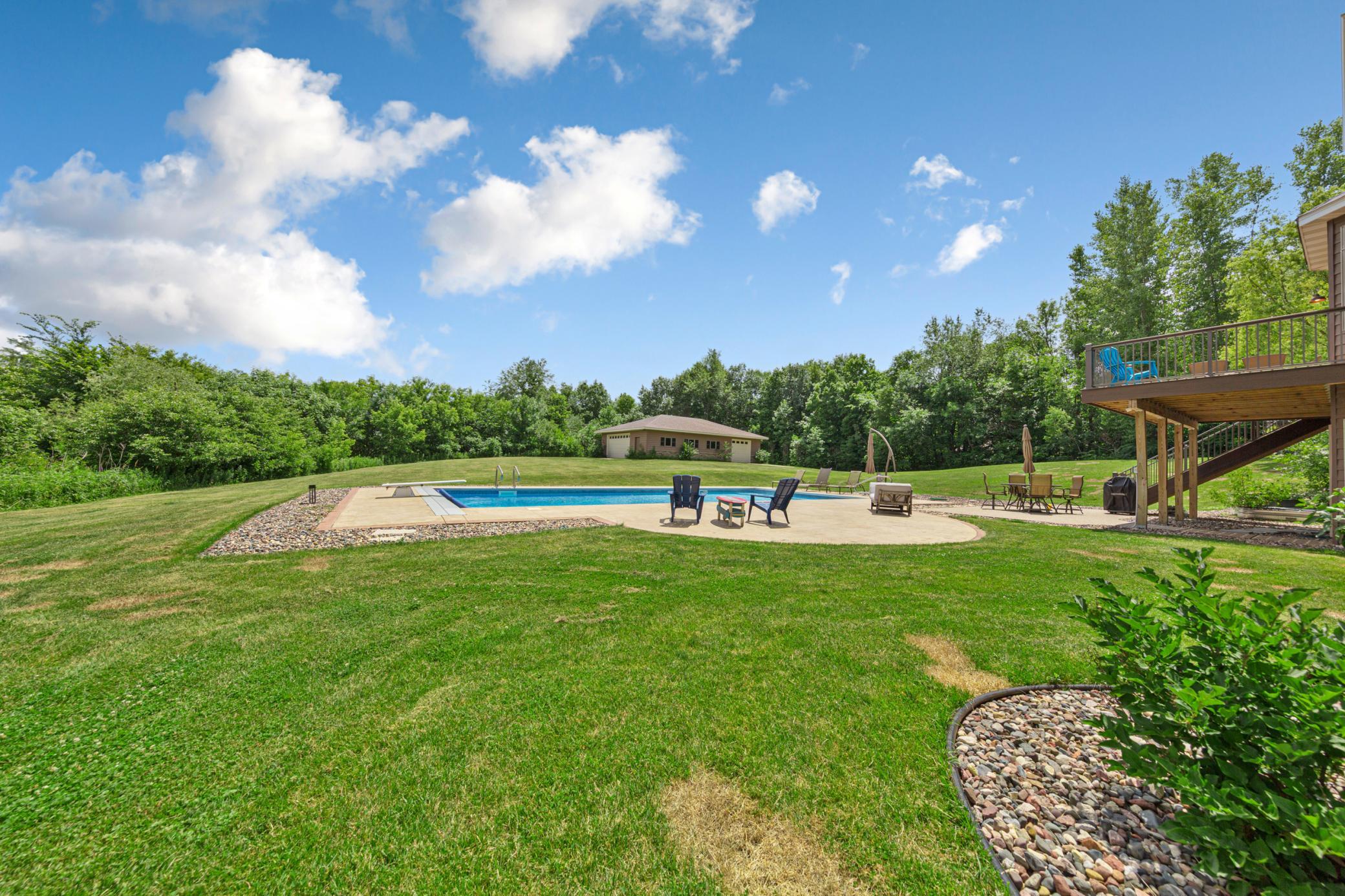 11205 Cir Lake Lane Faribault, MN 55021 - Photo 8 of 98