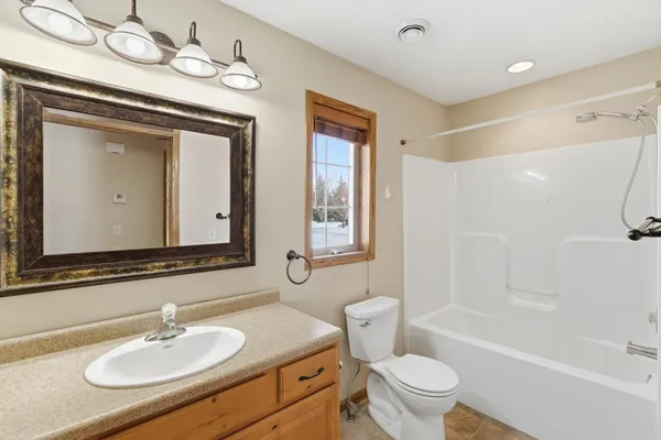 $245,000 | 116 Nicklaus Path, Mankato, MN 56001