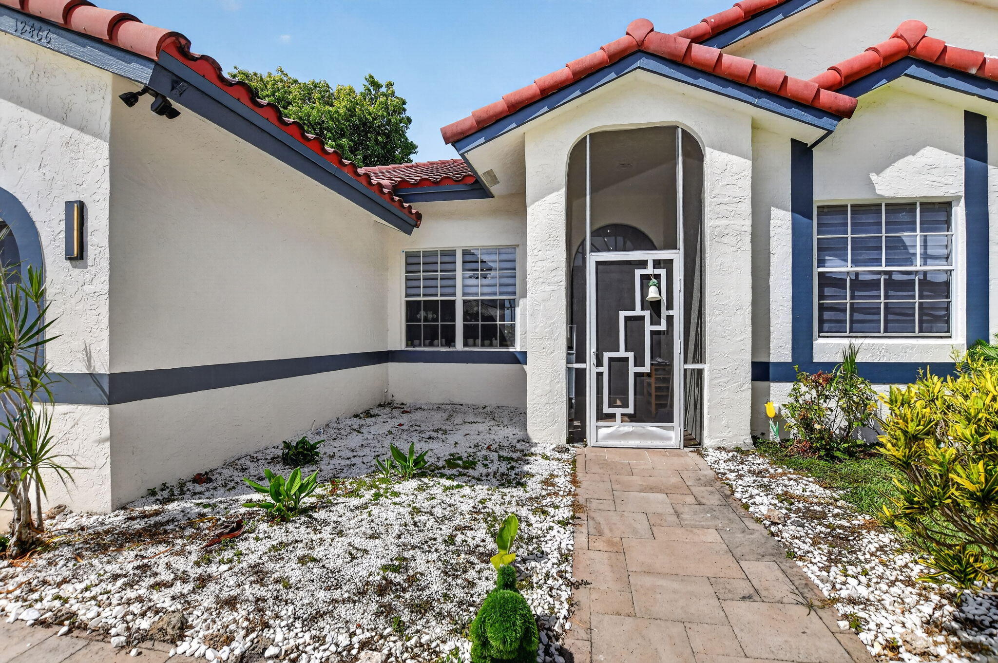 12466 Baywind Court Boca Raton, FL 33428 - Photo 4 of 62 4-web-or-mls-DSC_1172