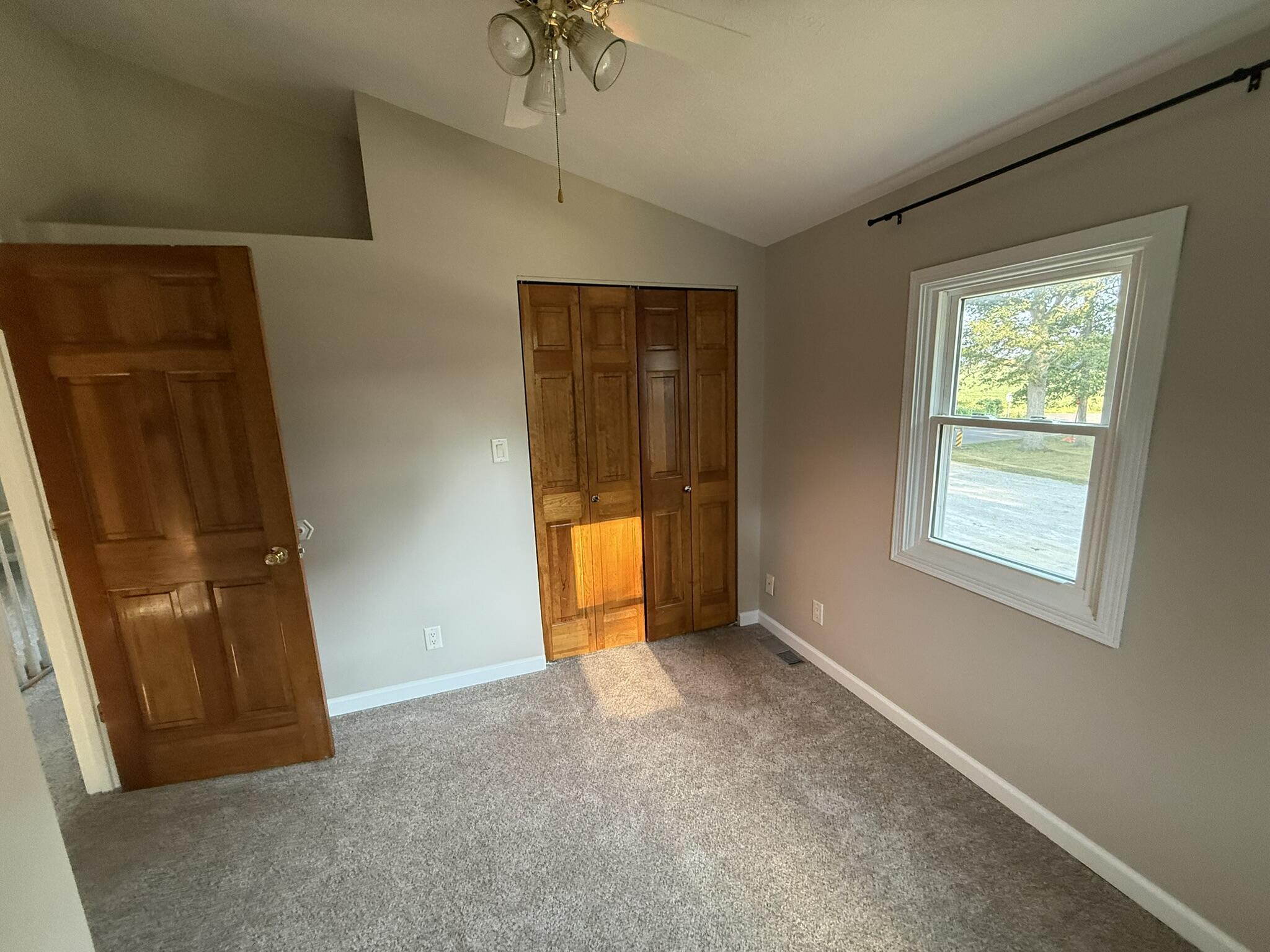 54967 Tulip Road New Carlisle, IN 46552 - Photo 20 of 20 2048x1536