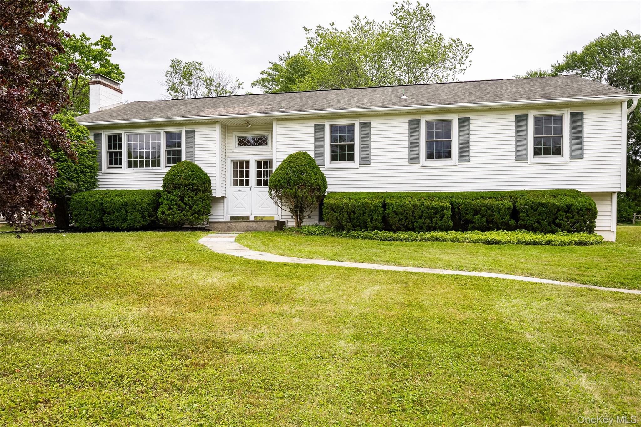5 Millbank Road Poughkeepsie, NY 12603 - Photo 1 of 29