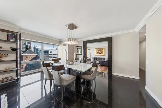 $1,125,000 | 100 East Huron Street, Unit 2004, Chicago, IL 60611