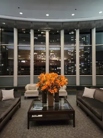 $1,125,000 | 100 East Huron Street, Unit 2004, Chicago, IL 60611