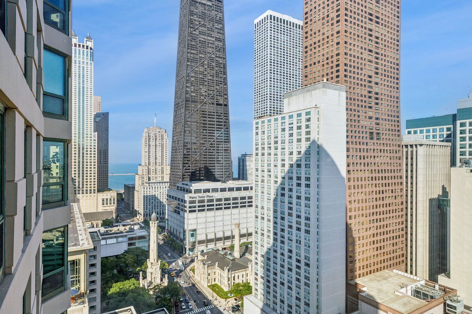 100 East Huron Street, Unit 2004 Chicago, IL 60611 - Photo 4 of 40