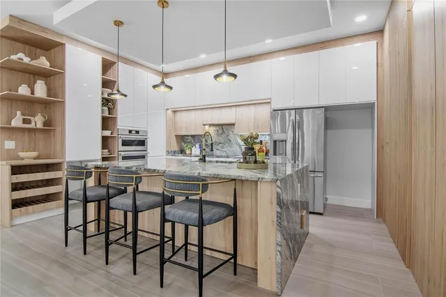 $1,078,000 | 1518 Cloverlawn Avenue, Orlando, FL 32806