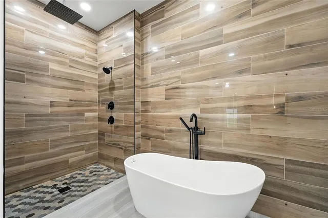 $1,078,000 | 1518 Cloverlawn Avenue, Orlando, FL 32806