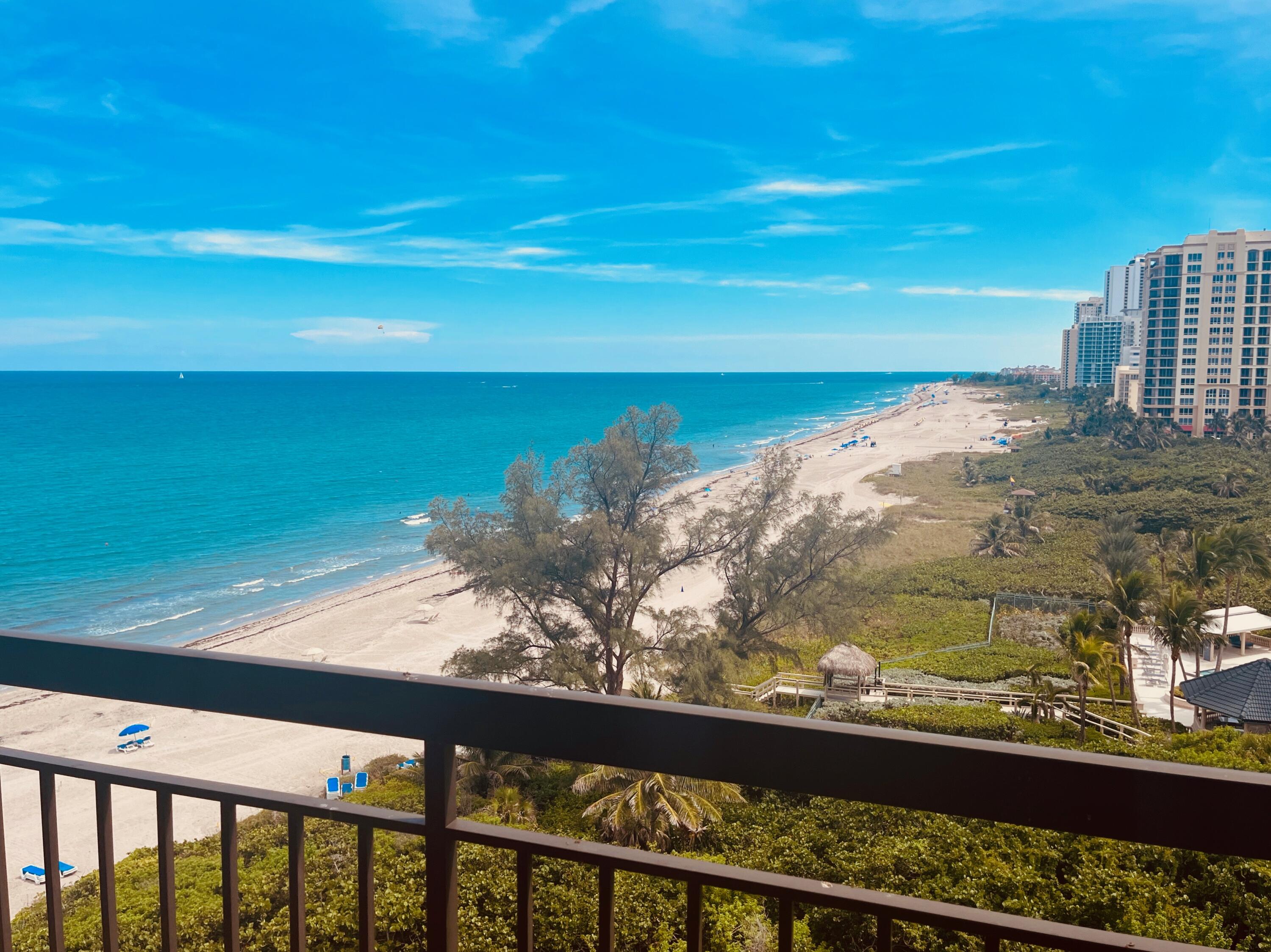 4000 North Ocean Drive, Unit 902 Singer Island, FL 33404 - Photo 4 of 53 a view of a sky from a balcony
