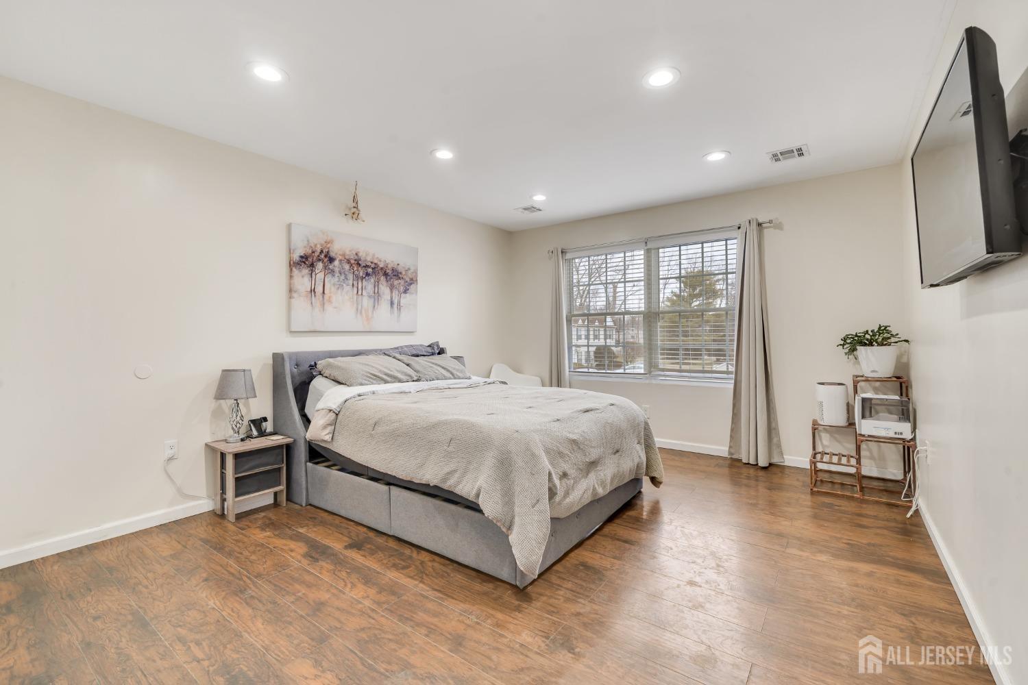 20 Hanover Square, Unit C Middlesex, NJ 08846 - Photo 9 of 13