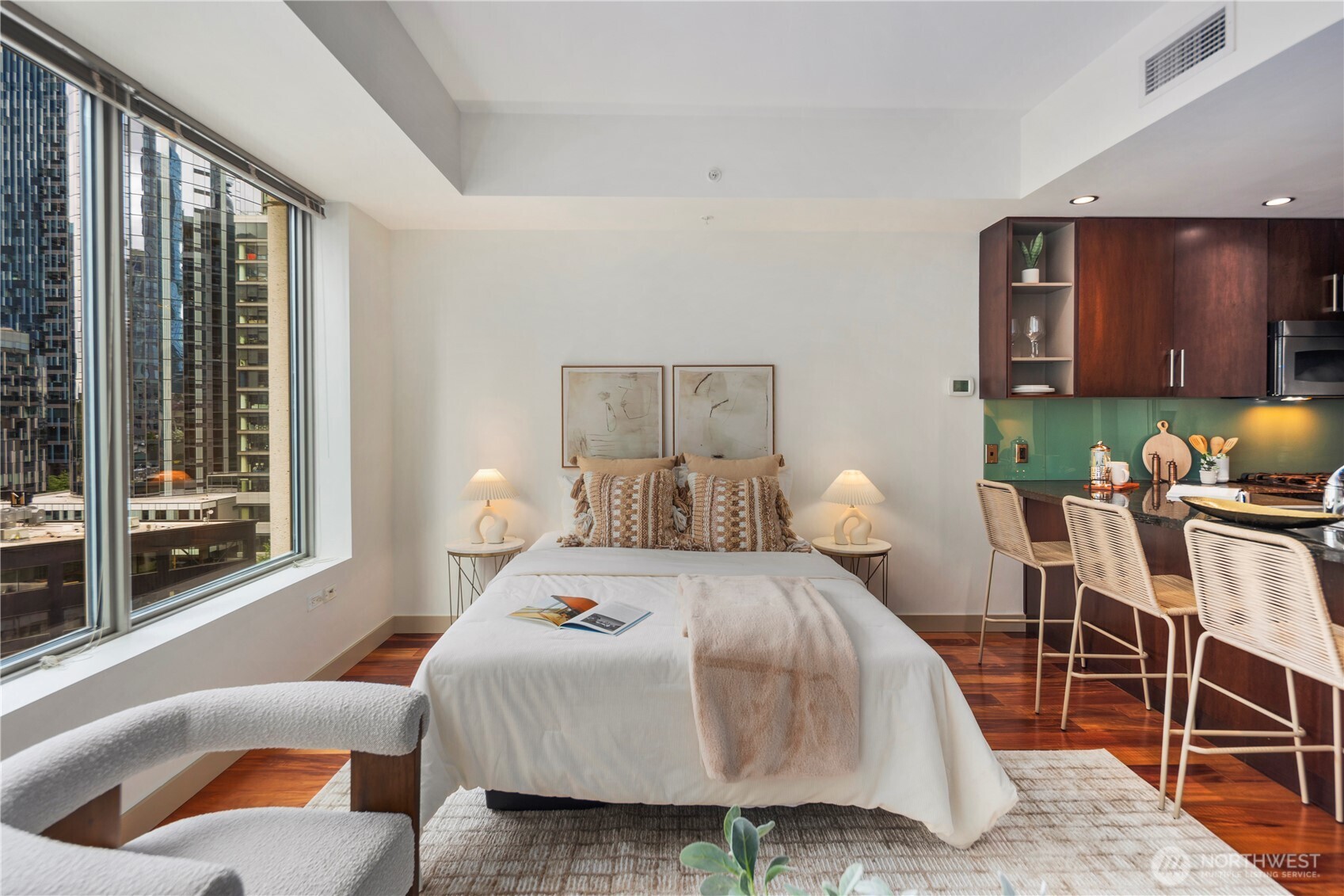 900 Lenora Street, Unit 702 Seattle, WA 98121 - Photo 13 of 40