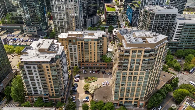 $399,999 | 900 Lenora Street, Unit 702, Seattle, WA 98121