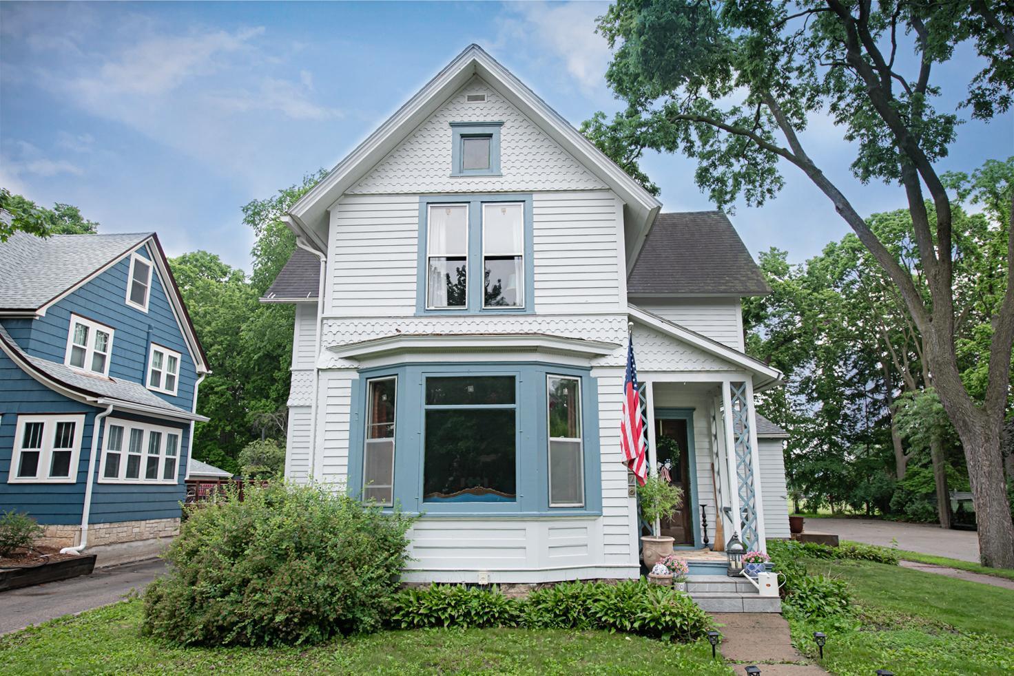 72 14th Street Winona, MN 55987 - Photo 2 of 48