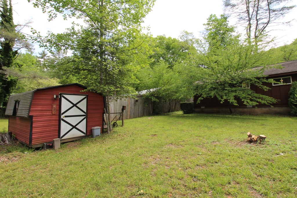 130 Ivy Lane Murphy, NC 28906 - Photo 19 of 39