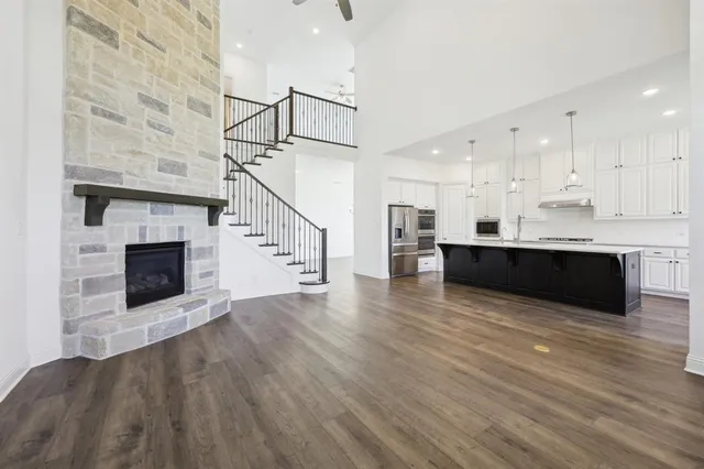 $685,000 | 4101 Hawthorn Drive, Aubrey, TX 76227