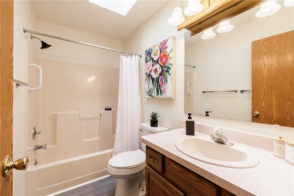 $189,900 | 120 Delaina Rose Circle, Clarkson, NY 14420