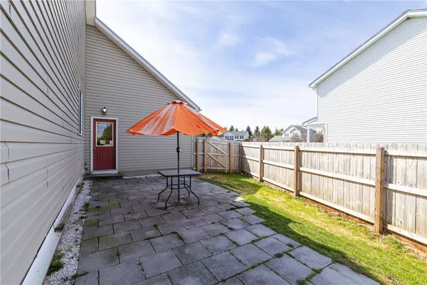 $189,900 | 120 Delaina Rose Circle, Clarkson, NY 14420