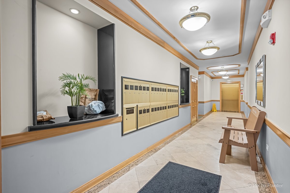 640 McHenry Road, Unit 408 Wheeling, IL 60090 - Photo 3 of 30