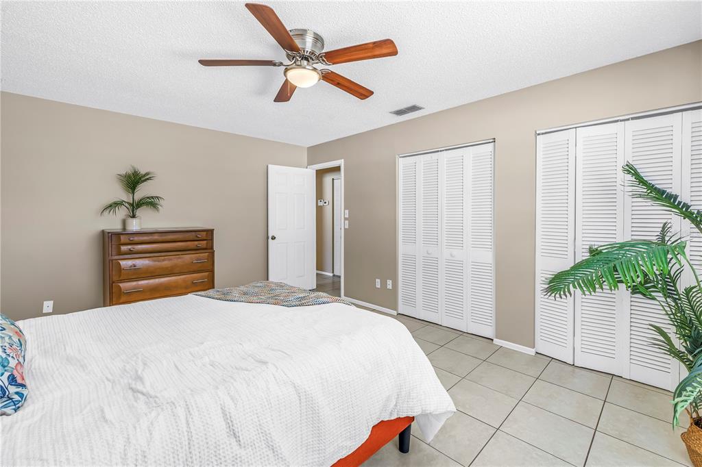 1630 Trotter Road Largo, FL 33774 - Photo 11 of 17