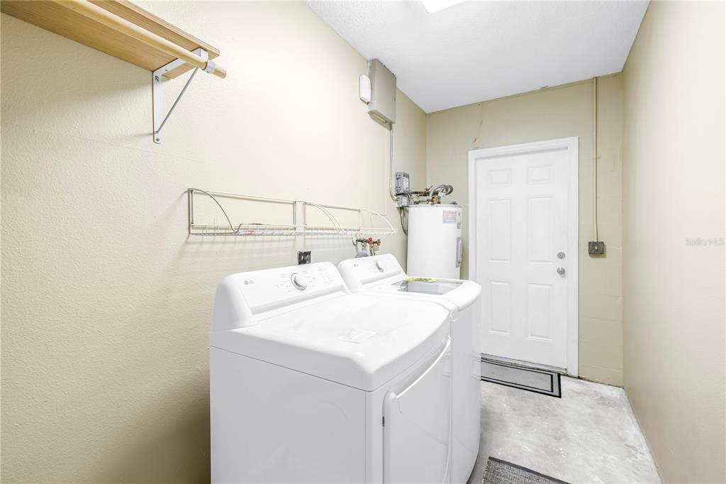 1630 Trotter Road Largo, FL 33774 - Photo 14 of 17