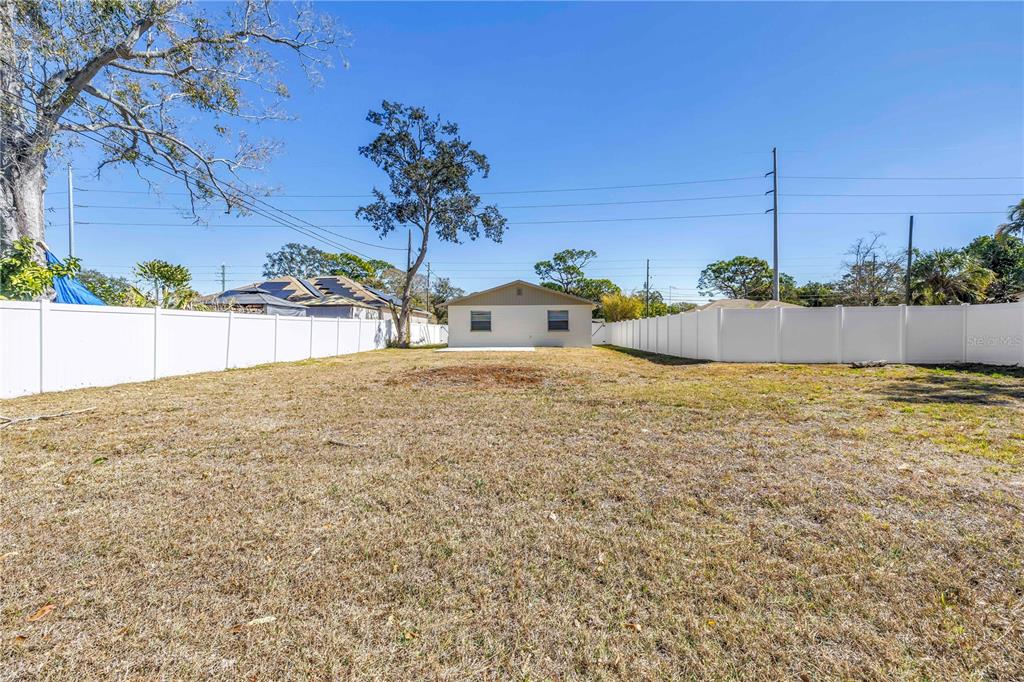 1630 Trotter Road Largo, FL 33774 - Photo 16 of 17