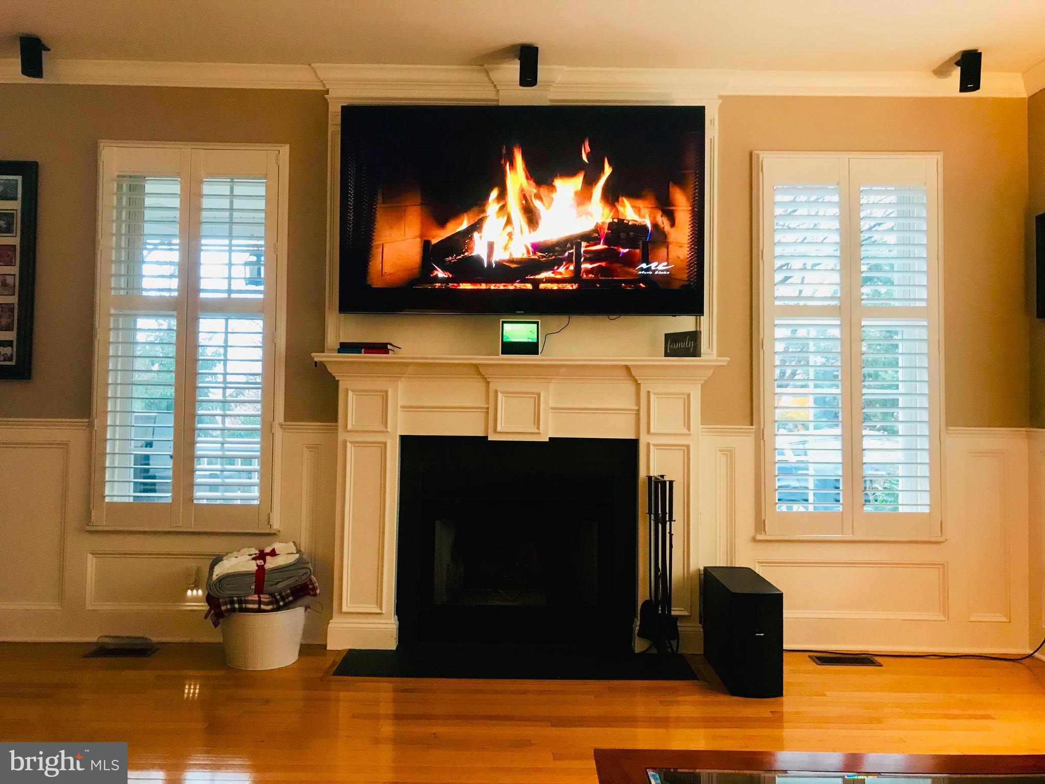 57 Valentine Road Warminster, PA 18974 - Photo 5 of 27 Family room fireplace