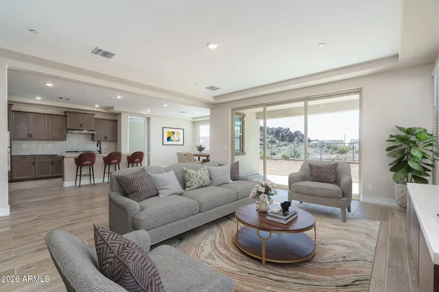 $787,717 | 2712 North 216th Drive, Buckeye, AZ 85396