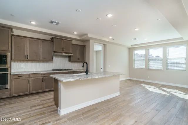 $787,717 | 2712 North 216th Drive, Buckeye, AZ 85396