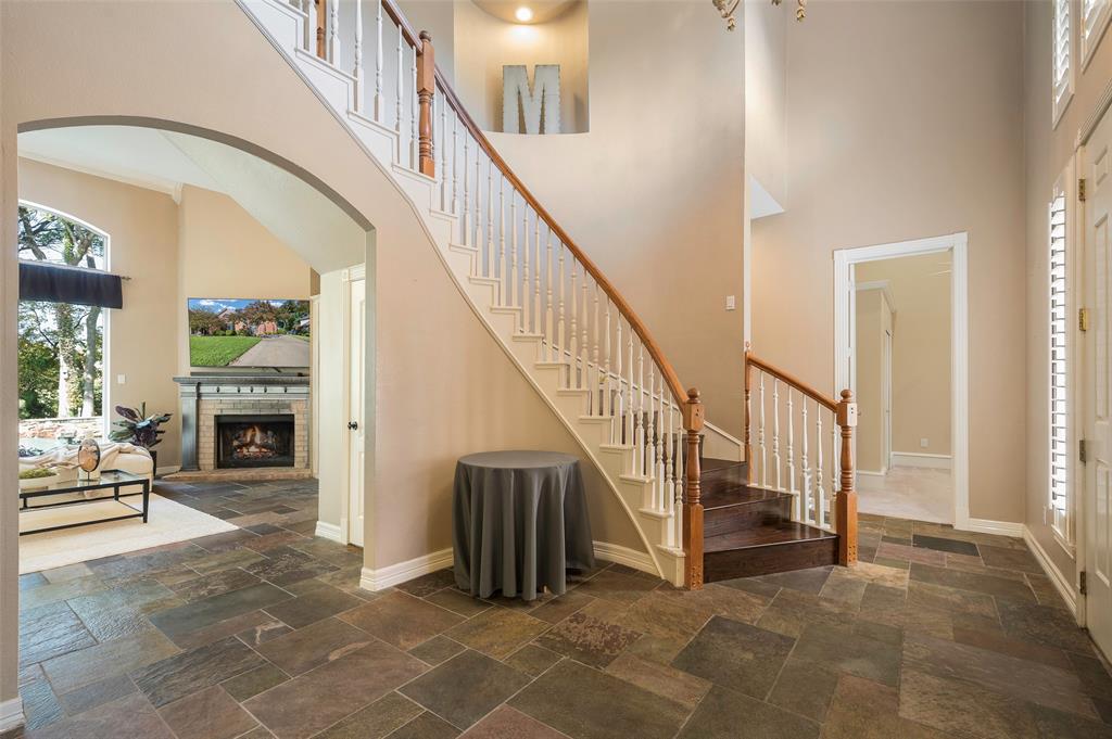 579 Lake Park Drive Coppell, TX 75019 - Photo 3 of 40