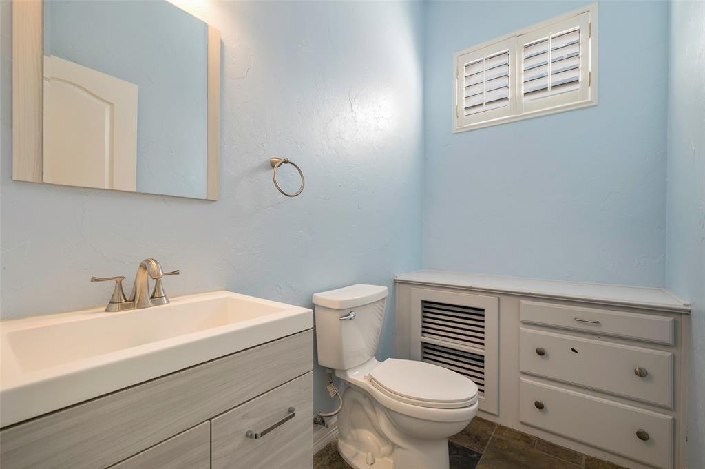 579 Lake Park Drive Coppell, TX 75019 - Photo 33 of 40