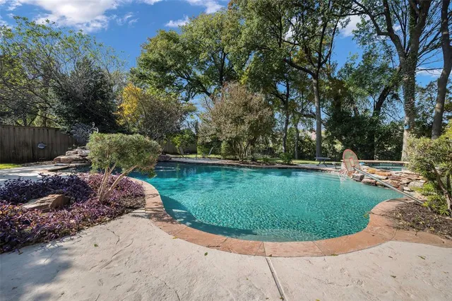 $1,150,000 | 579 Lake Park Drive, Coppell, TX 75019