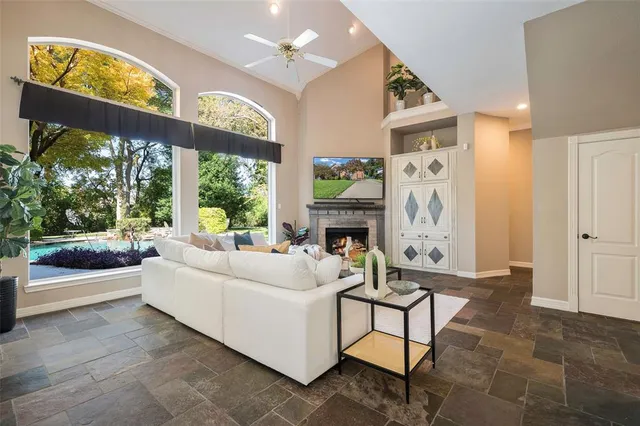 $1,150,000 | 579 Lake Park Drive, Coppell, TX 75019