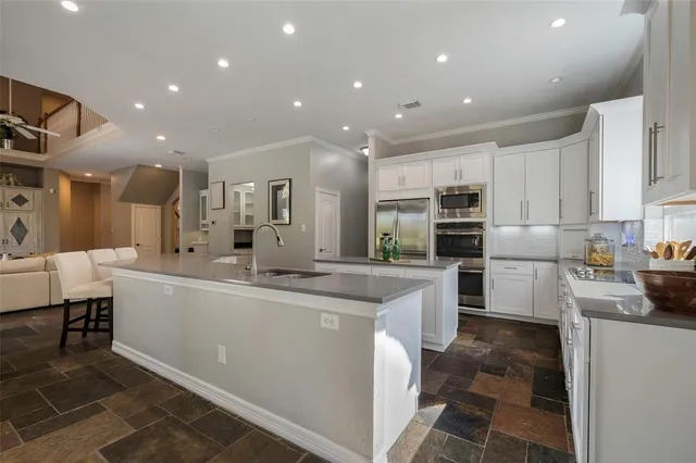 $1,150,000 | 579 Lake Park Drive, Coppell, TX 75019