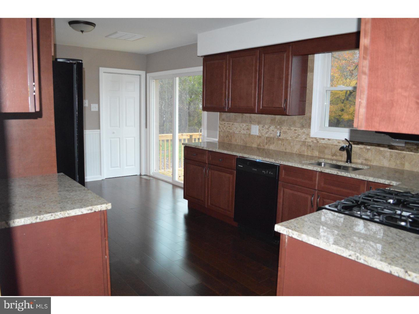 495 Elk Road Monroeville, NJ 08343 - Photo 5 of 19 Kitchen