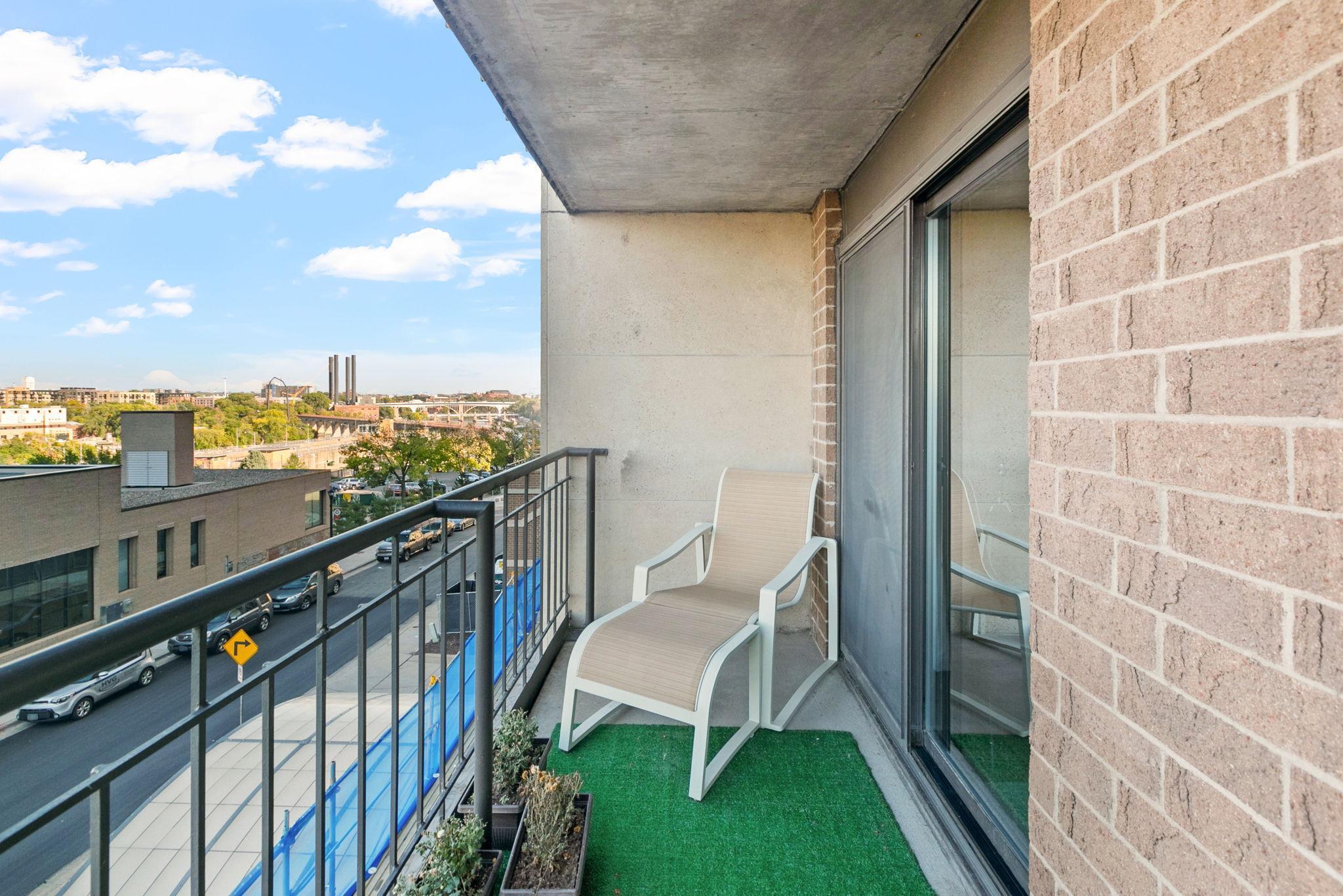 401 South 1st Street, Unit 213 Minneapolis, MN 55401 - Photo 15 of 56