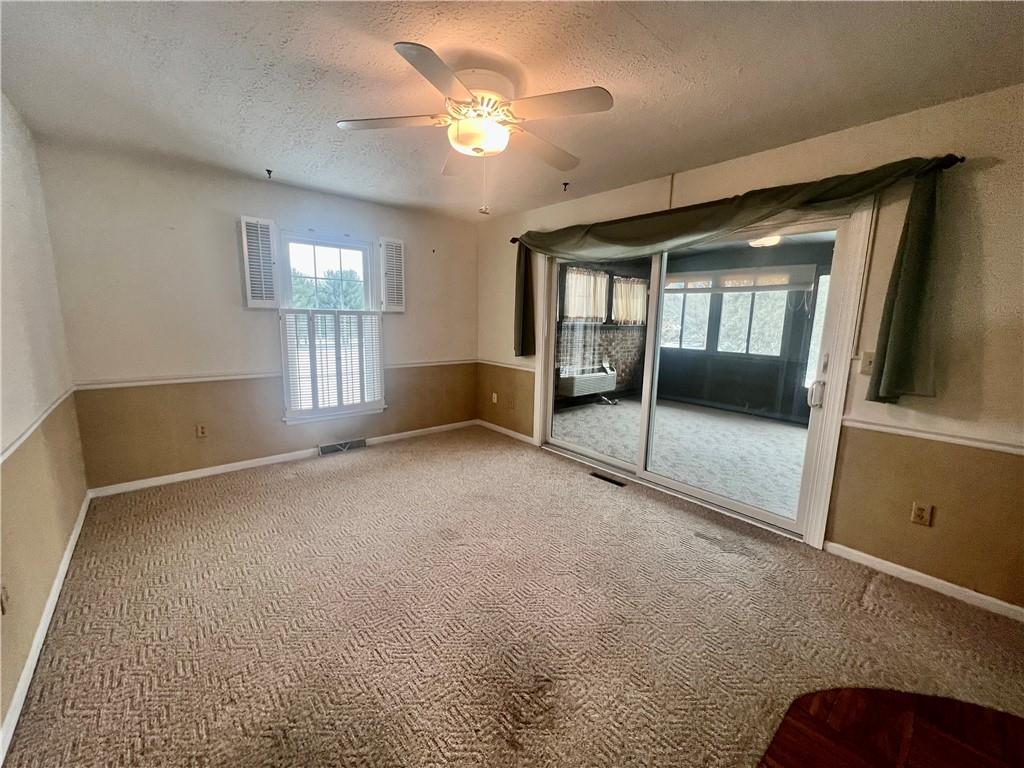 318 Windsor Ridge, Unit 11 New Castle, PA 16105 - Photo 10 of 21 Gallery Image 10