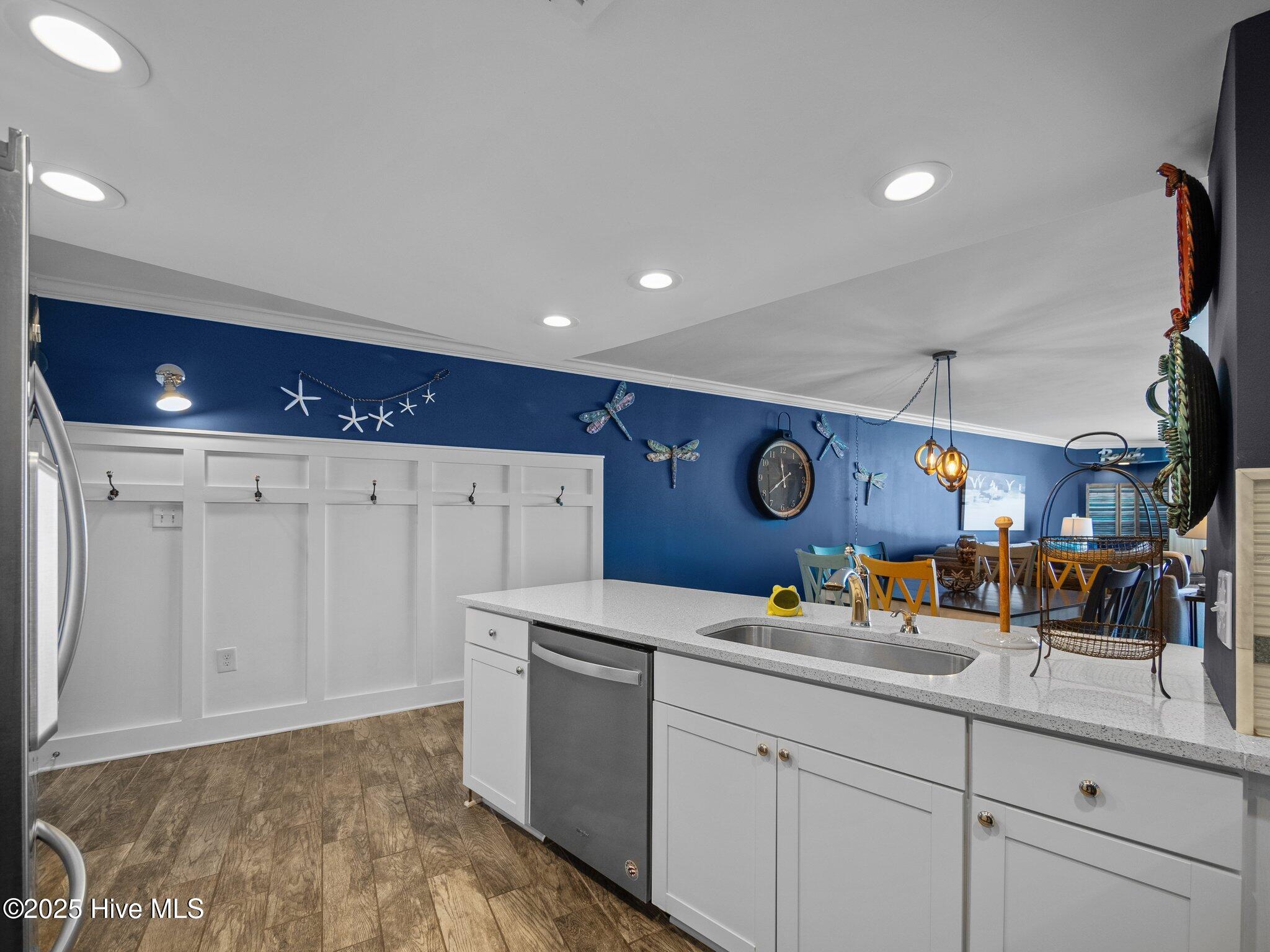 2000 New River Inlet Road, Unit 3207 North Topsail Beach, NC 28460 - Photo 21 of 54 47-web-or-mls-P5220096