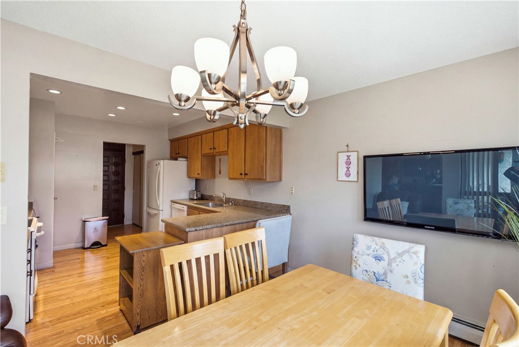 12300 Montecito Road, Unit 24 Seal Beach, CA 90740 - Photo 9 of 36 Gallery Image 9