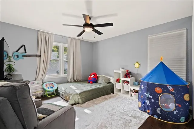 $289,000 | 7104 North Baltimore Avenue, Gladstone, MO 64118