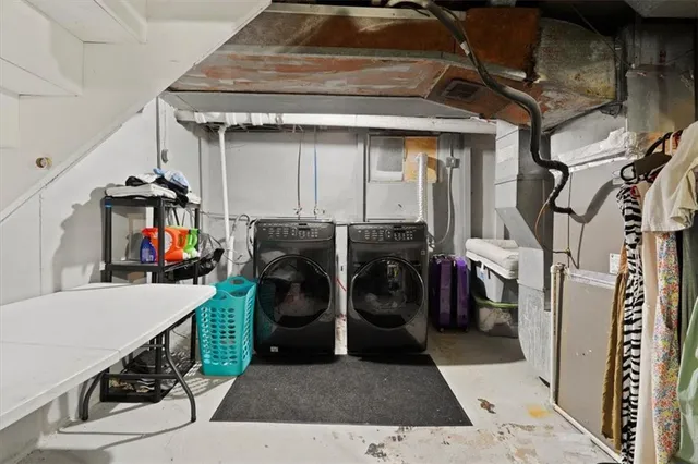 $289,000 | 7104 North Baltimore Avenue, Gladstone, MO 64118