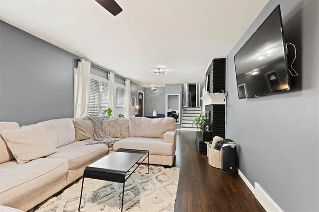 $289,000 | 7104 North Baltimore Avenue, Gladstone, MO 64118