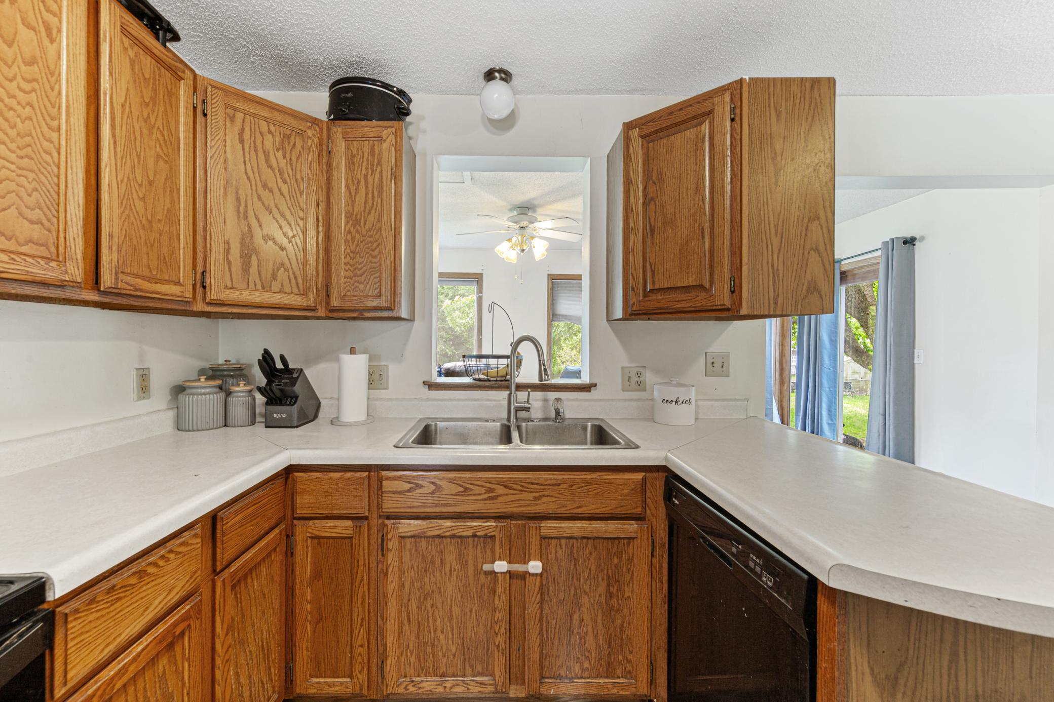 725 Mineral Sp Road Northeast Owatonna, MN 55060 - Photo 11 of 40 Gallery Image 11