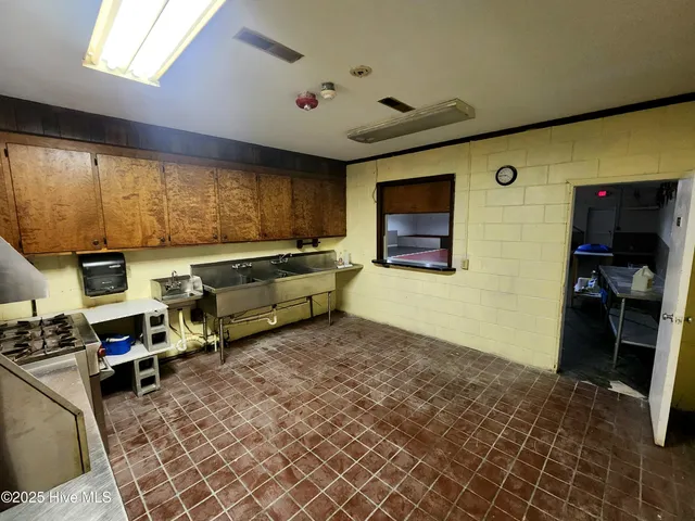 $262,999 | 2101 Highway 58 Trenton Nc 28585, Trenton, NC 28585