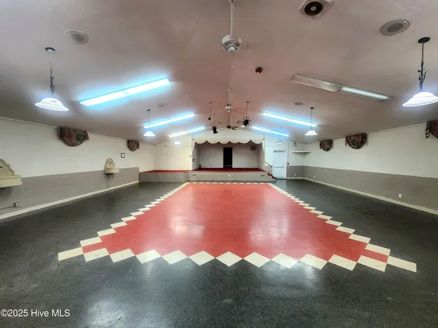 $262,999 | 2101 Highway 58 Trenton Nc 28585, Trenton, NC 28585