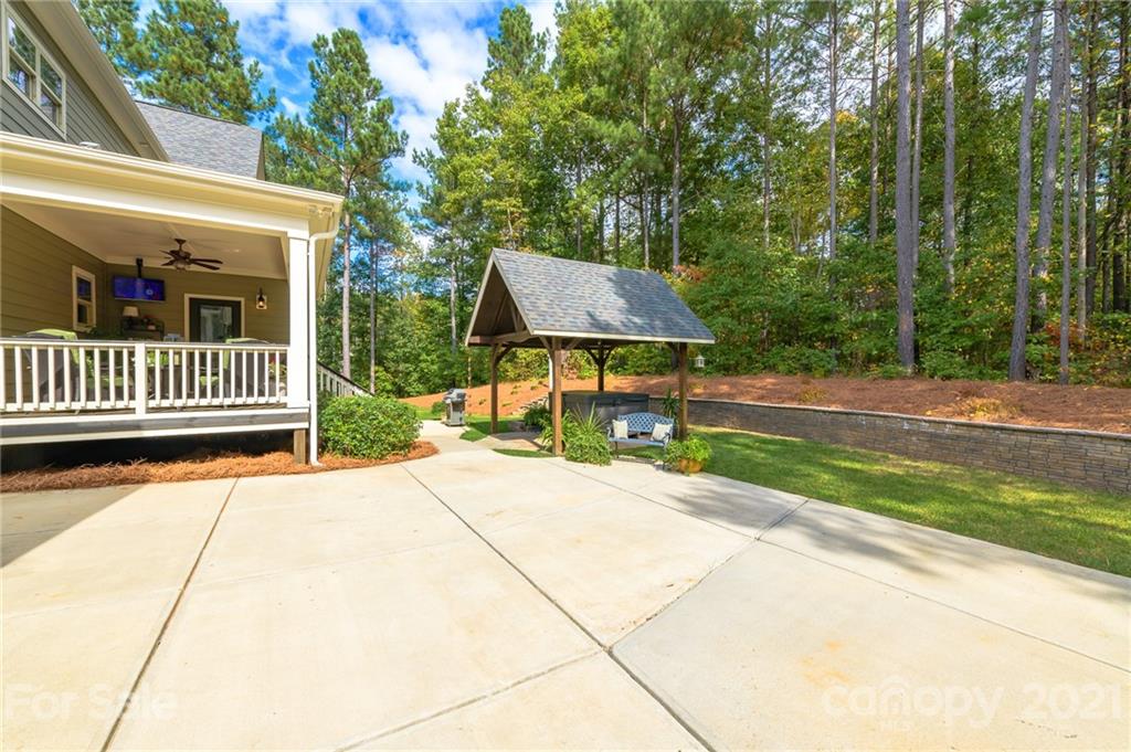 175 Silver Falls Road Troutman, NC 28166 - Photo 39 of 47 Gallery Image 39