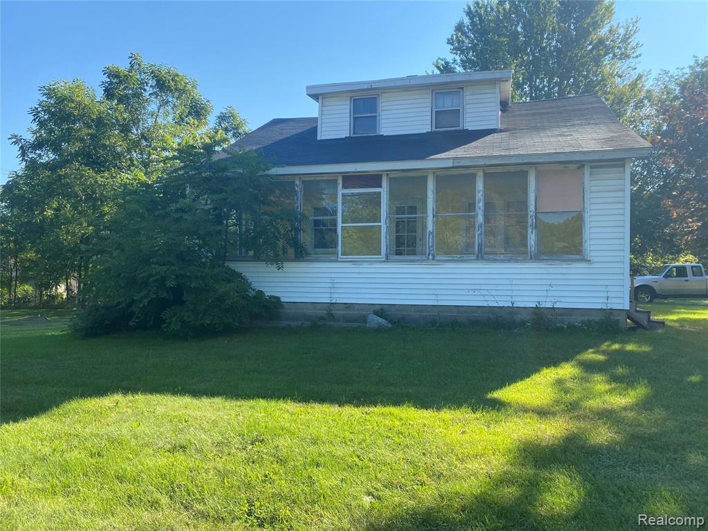 11715 Ebeling Road Romeo, MI 48065 - Photo 17 of 27