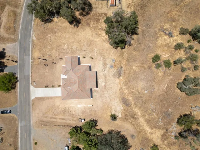 $549,000 | 31007 Revis Road, Coarsegold, CA 93614